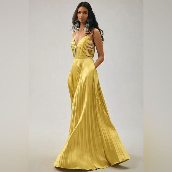 Anthropologie Ieena for Mac Duggal Pleated Wide-Leg Jumpsuit / Size 4 - Picture 4 of 11